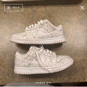 WMNS PAISLEY NIKE WHITE DUNKS